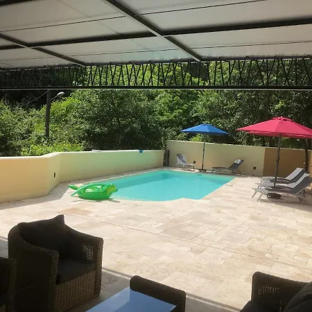 Holiday home Maison Avec Piscine Privee Et Chauffee En Perigord Noir Montignac-Lascaux